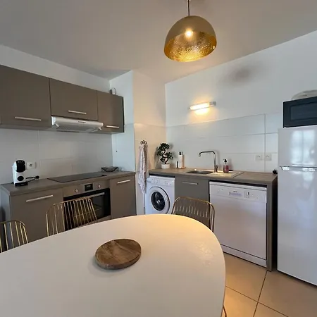 Centre Arcachon, Proche Plage, 6 Couchages, Balcon, Parking, Wifi Inclus - Fr-1-474-258